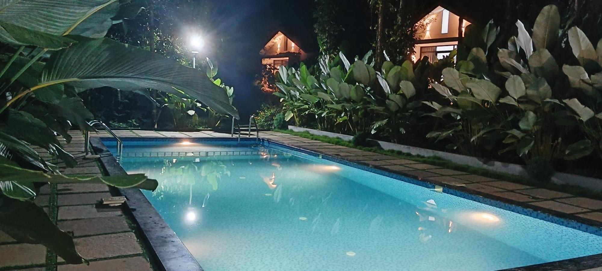 Le Vista Resort Султан Батери Екстериор снимка