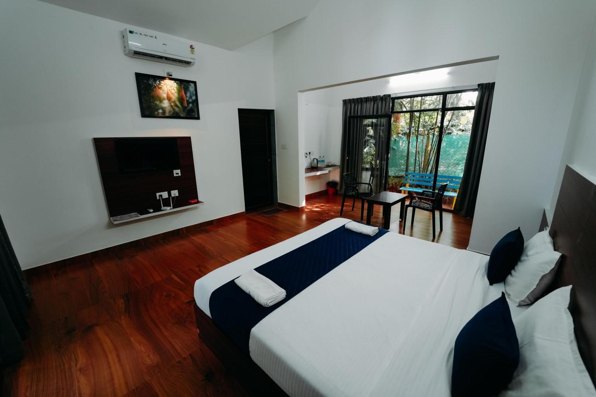 Le Vista Resort Султан Батери Екстериор снимка